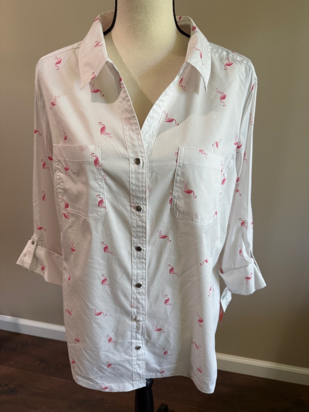 Coral Bay White Button-Down V Neck Shirt with Pink Flamingo Print Size XL NWT 🦩